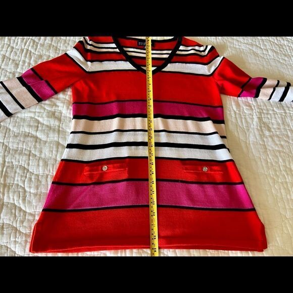 Jones New York Signature Women Red/Black/Cream/Pink Pullover Sweater Sz Med. - Picture 4 of 5